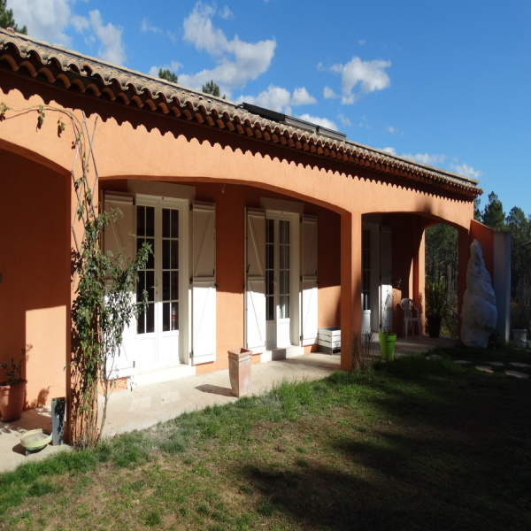 Offres de vente Villa Saint-Paul-en-Forêt 83440