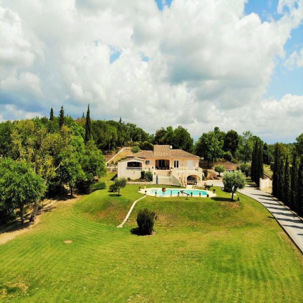 Offres de vente Villa Bagnols-en-Forêt 83600