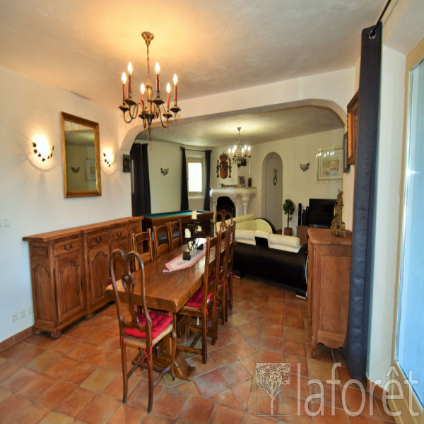 Offres de vente Maison Saint-Paul-en-Forêt 83440