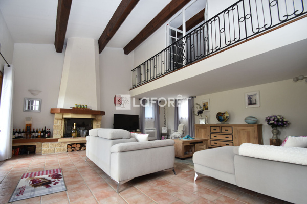 Offres de vente Maison Tourrettes 83440