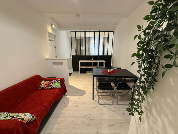 Offres de location Appartement Bagnols-en-Forêt 83600