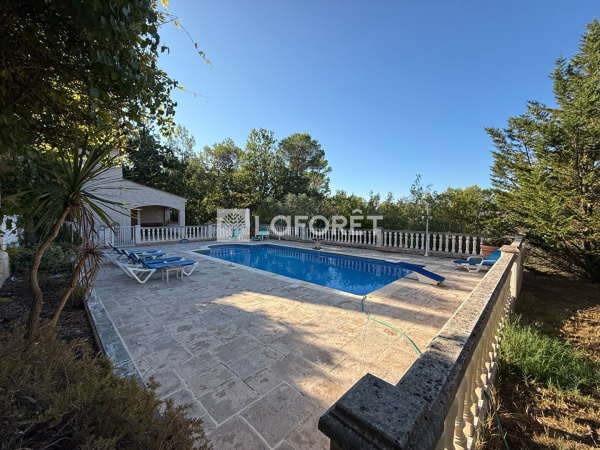 Offres de vente Maison Saint-Paul-en-Forêt 83440
